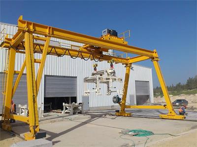 門式<a href=http://www.matthewbroderick.net>起重機(jī)</a> 門式<a href=http://www.matthewbroderick.net>起重機(jī)</a>